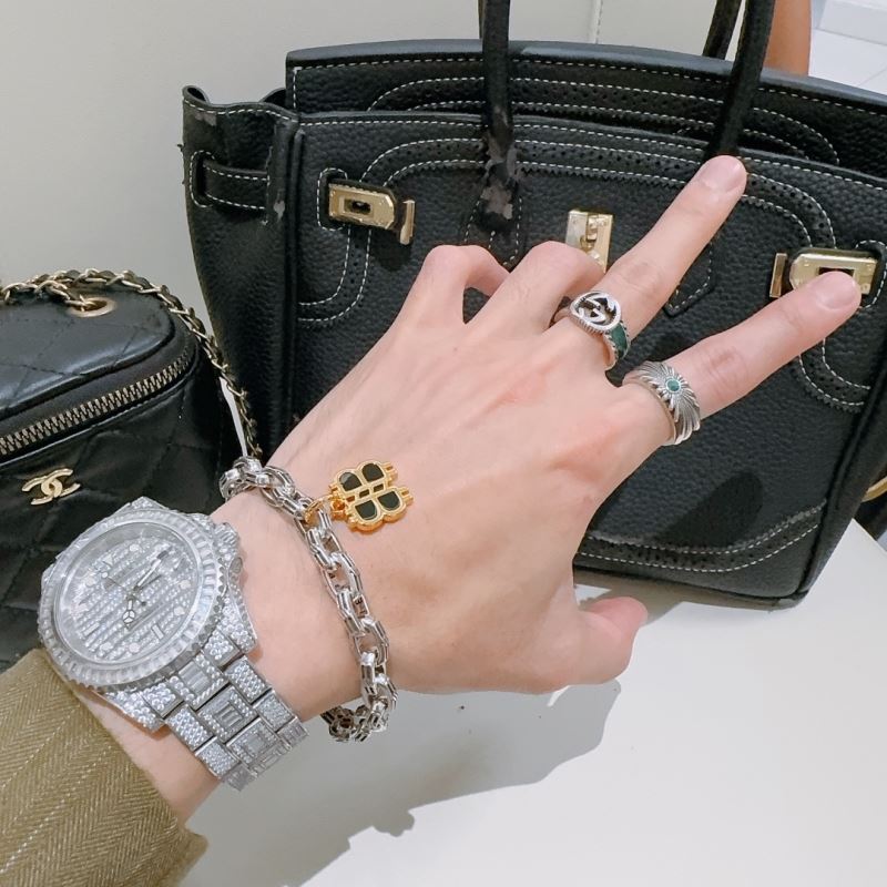 Ba1en*iaga bracelets